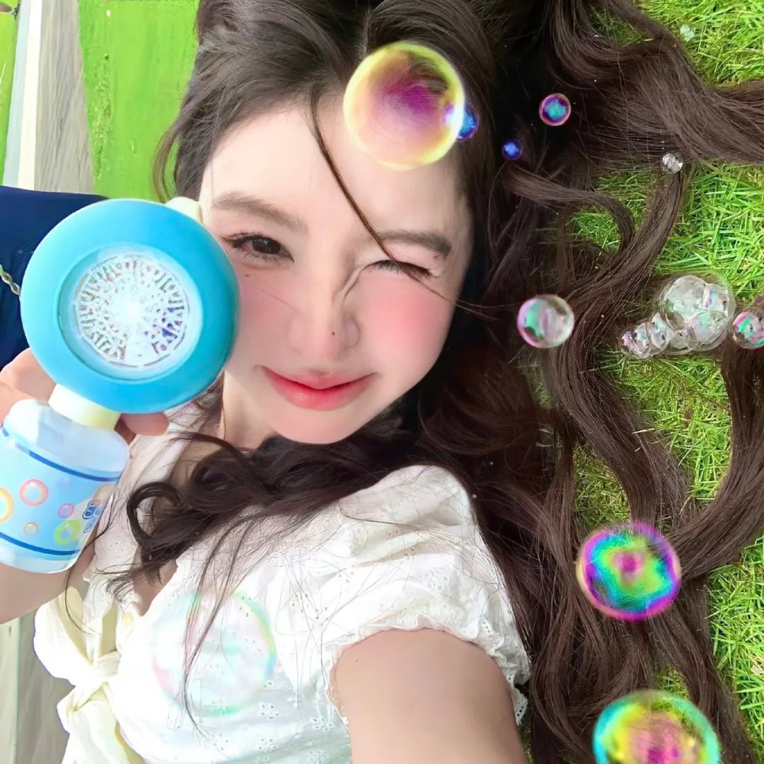 金发美人